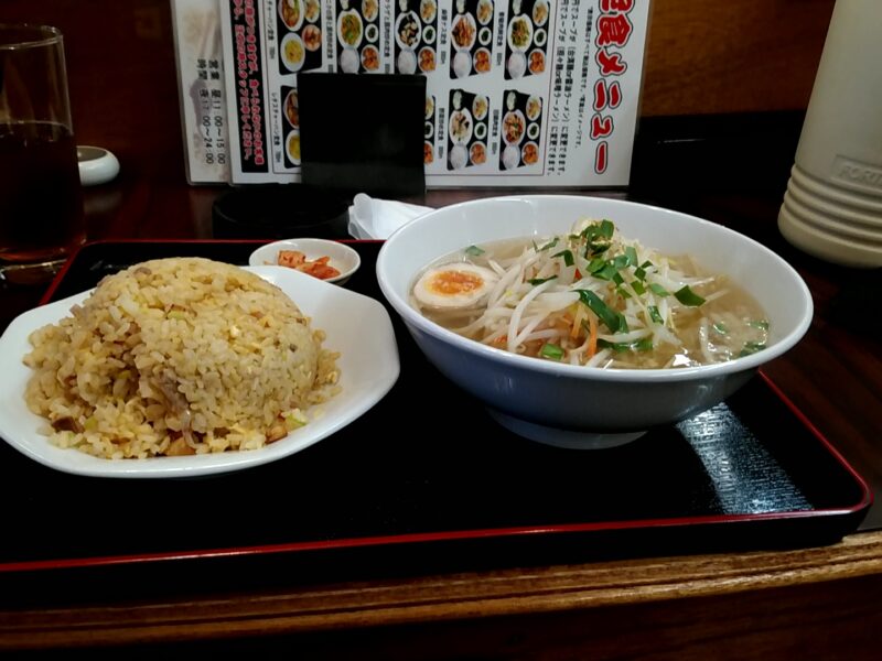 「弘祥酒々井店」ラーメンとチャーハン